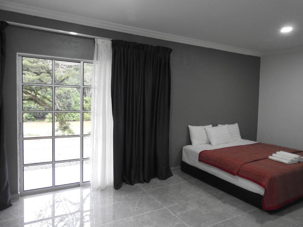 Tebing Guest House Taman Negara Malaysia 쿠알라타한 외부 사진