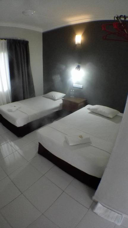 Tebing Guest House Taman Negara Malaysia 쿠알라타한 외부 사진