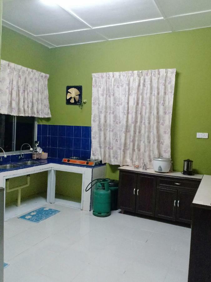 Tebing Guest House Taman Negara Malaysia 쿠알라타한 외부 사진